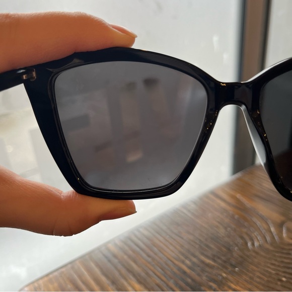 DIFF Eyewear Black Sunglasses BECKY II BK-GR30P PRC! - Picture 8 of 11